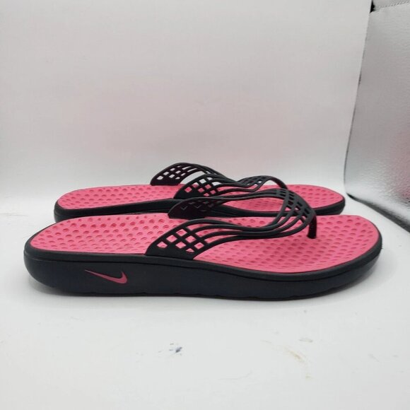 Nike Size 8 Women’s Hot Pink Black Sandals - Picture 1 of 7